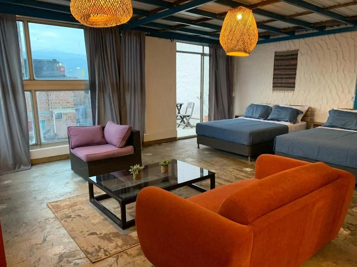 Hotel Casa Lucca Medellín 0*,